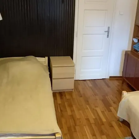 Oenallo Nyaralo Balatonszarszon Hébergement de vacances *
