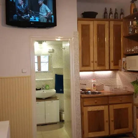Oenallo Nyaralo Balatonszarszon Hébergement de vacances *