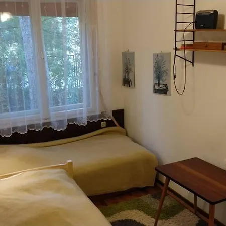 Oenallo Nyaralo Balatonszarszon Case de vacanță