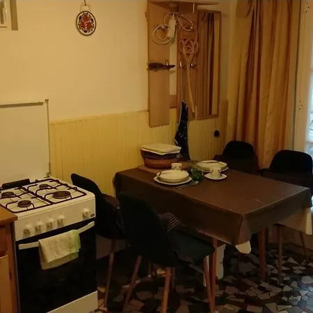 Oenallo Nyaralo Balatonszarszon Balatonszarszo